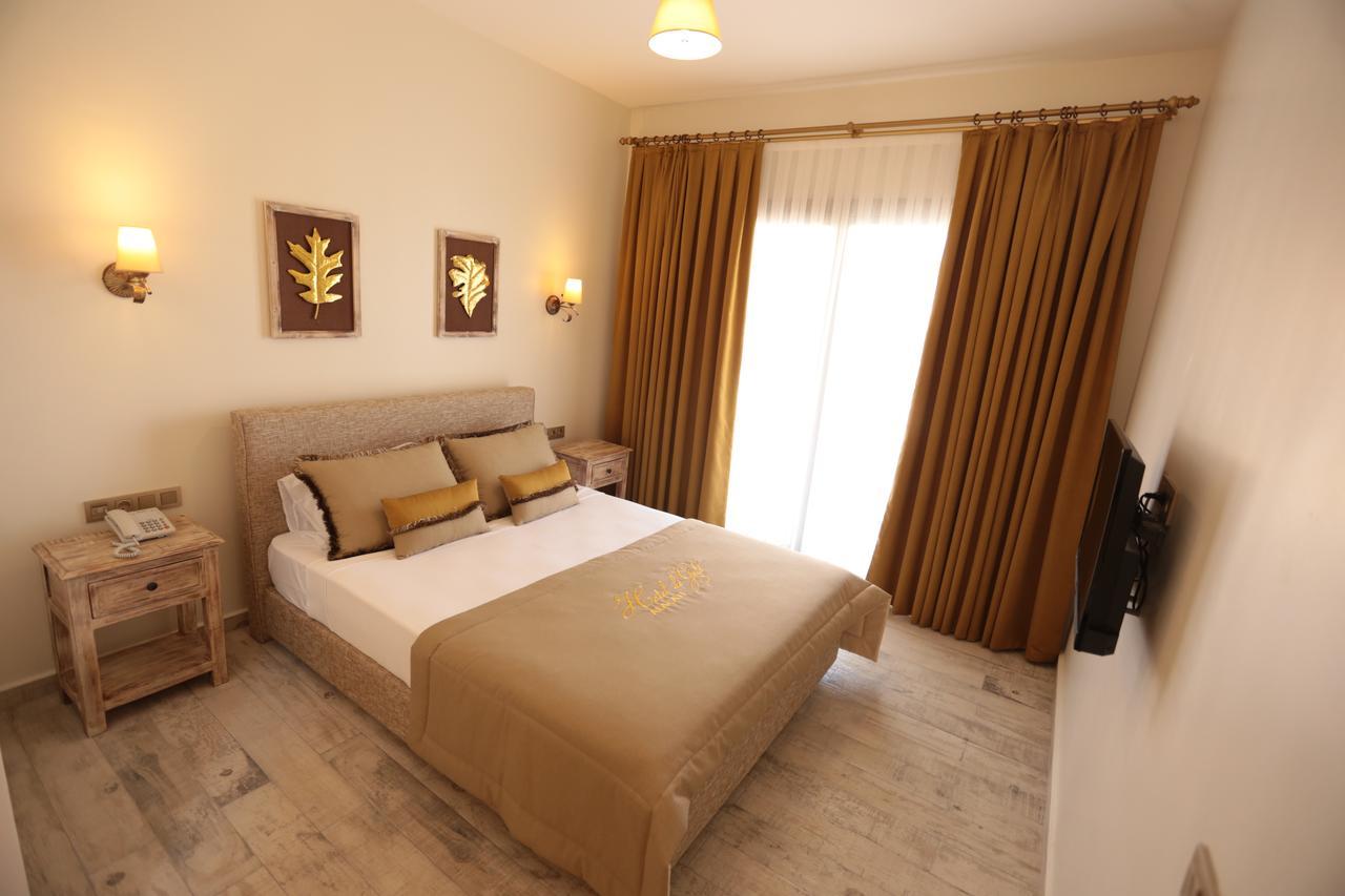 Hotel De Gold Alacati (Adults Only) ภายนอก รูปภาพ