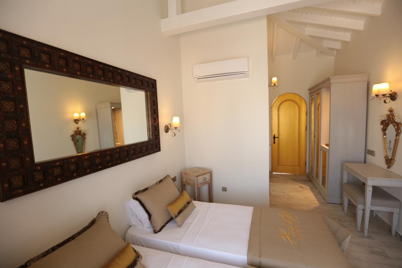 Hotel De Gold Alacati (Adults Only) ภายนอก รูปภาพ